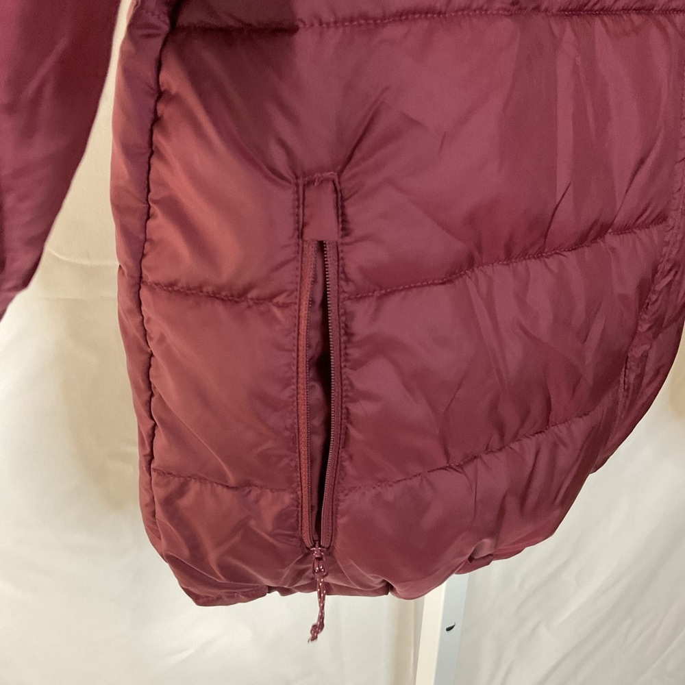 Levi's Maroon Jacket - Picture 11 of 12